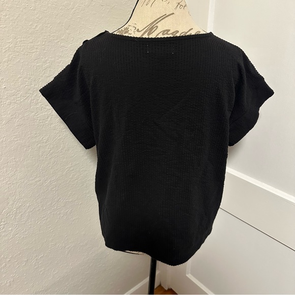 Madewell Seersucker Button-Shoulder Top - Picture 8 of 10